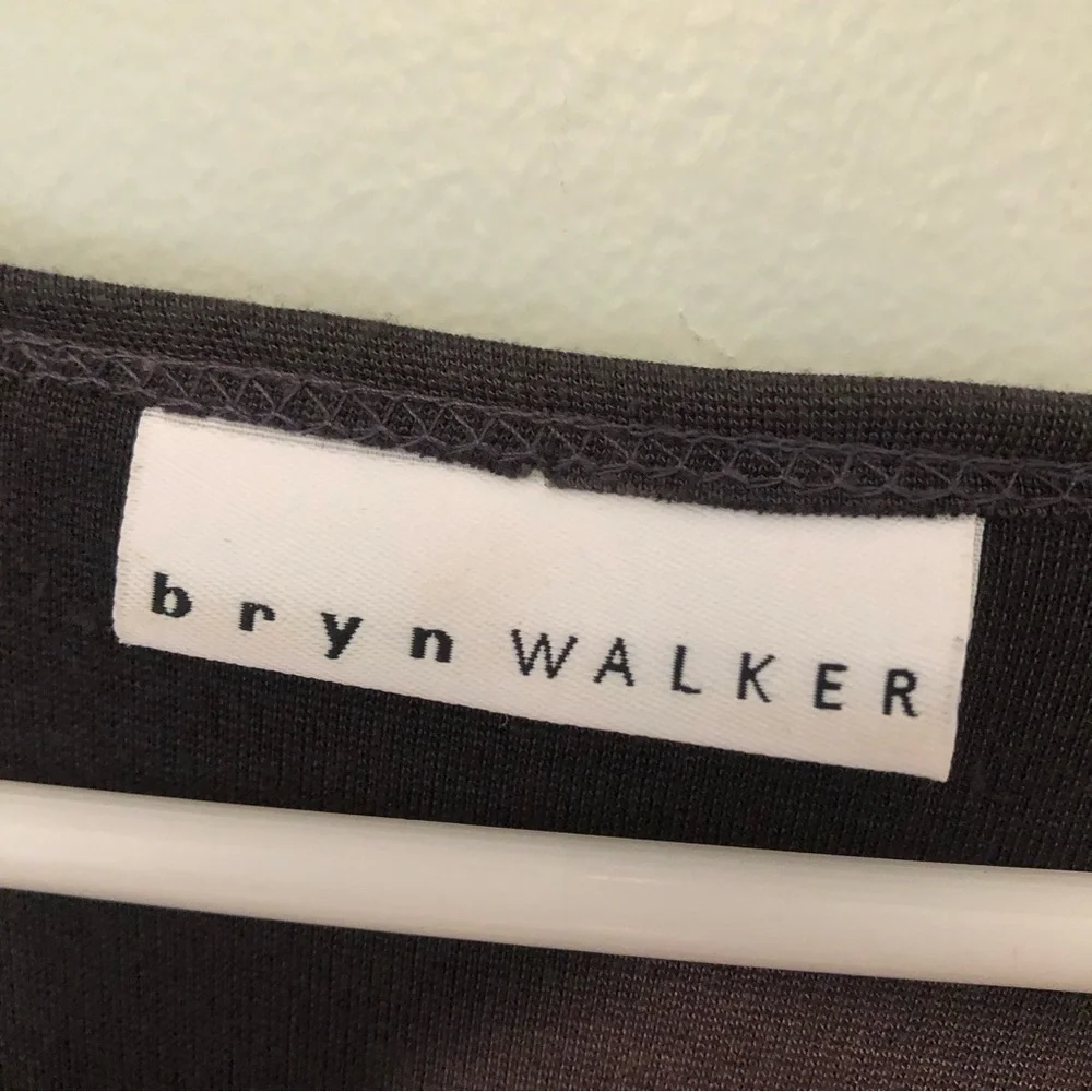 Bryn Walker Nada Asymmetrical Hem Long Sleeve Tunic. Size Small. - Picture 3 of 12